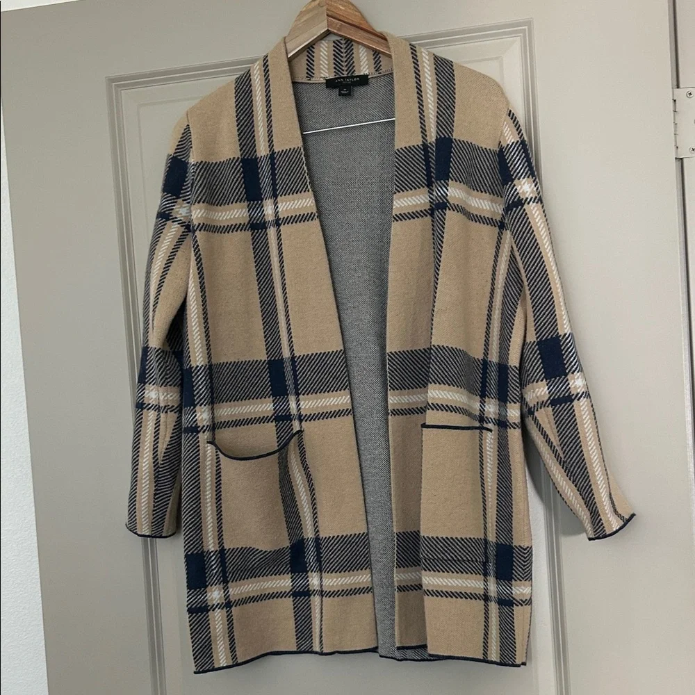 Ann Taylor Beige and Black Plaid Blazer - Picture 8 of 14